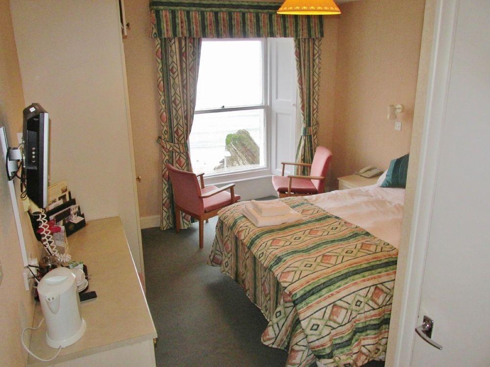 Fourcroft Hotel Тенби Экстерьер фото