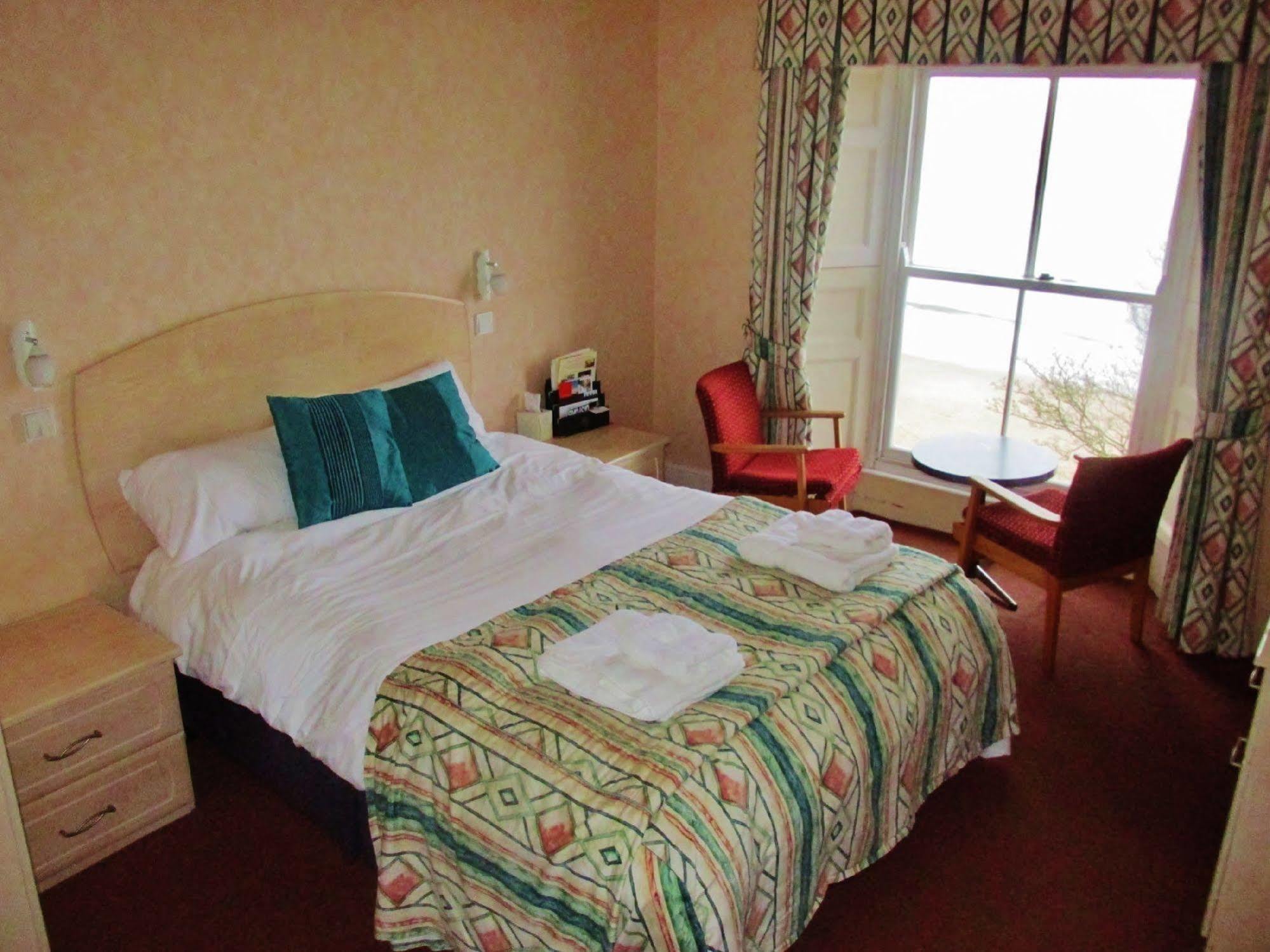 Fourcroft Hotel Тенби Экстерьер фото